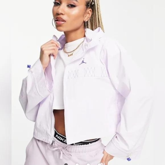 NWT Jordan Women's Sport Lightweight Jacket - Picture 11 of 13